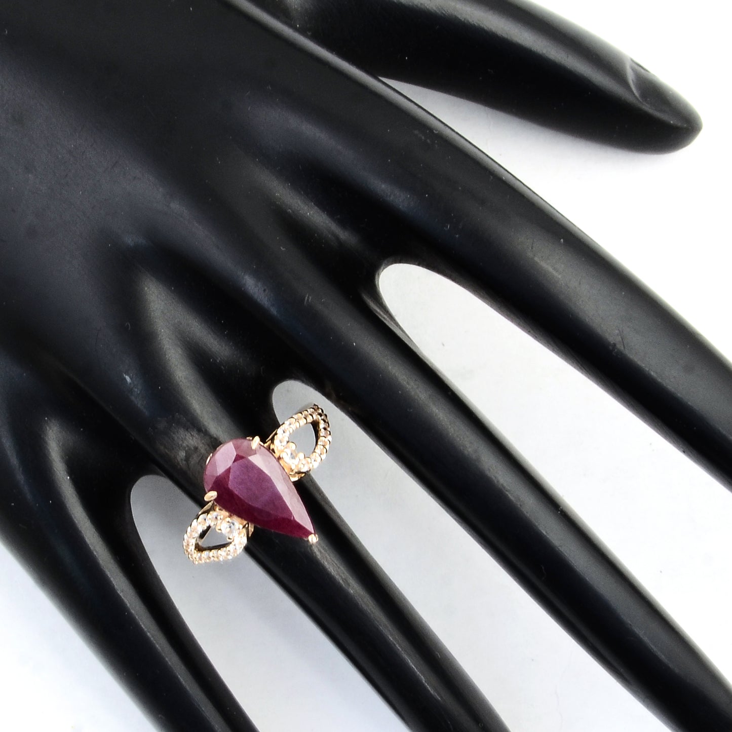3.29 Ct Pear Ruby 14K Gold Ring