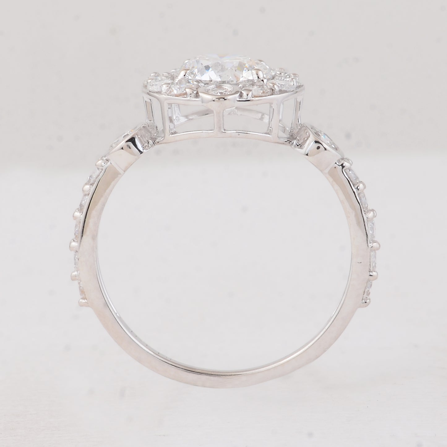 2.07 Carats Lab Grown Diamond 14K Gold Ring