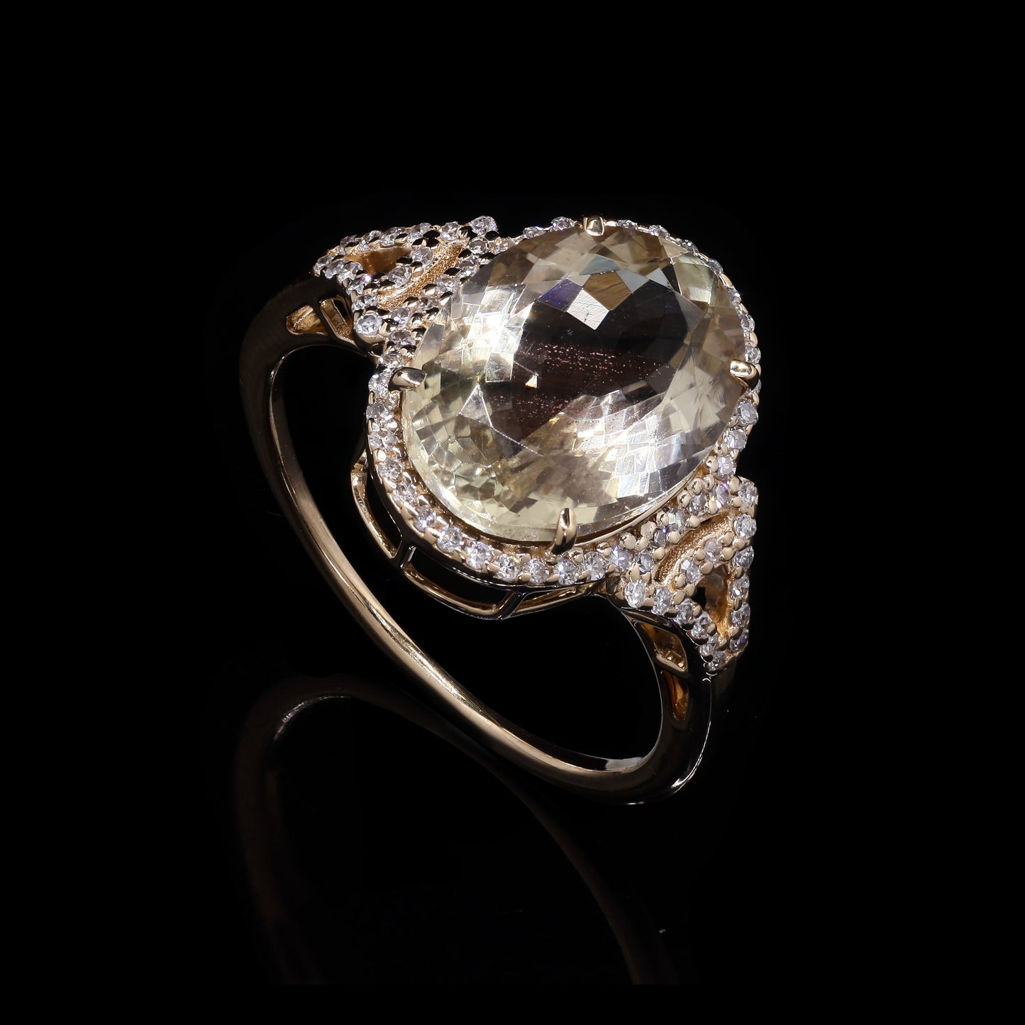 4.18 Ct Oval Mixed Cut Natural Sunstone 14K Gold Ring
