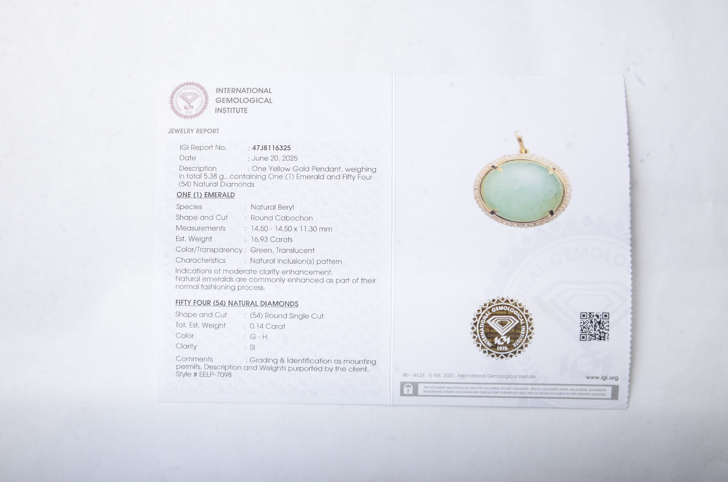 17.07 Ct Round Cabochon Natural Beryl Emerald 14K Gold Pendant