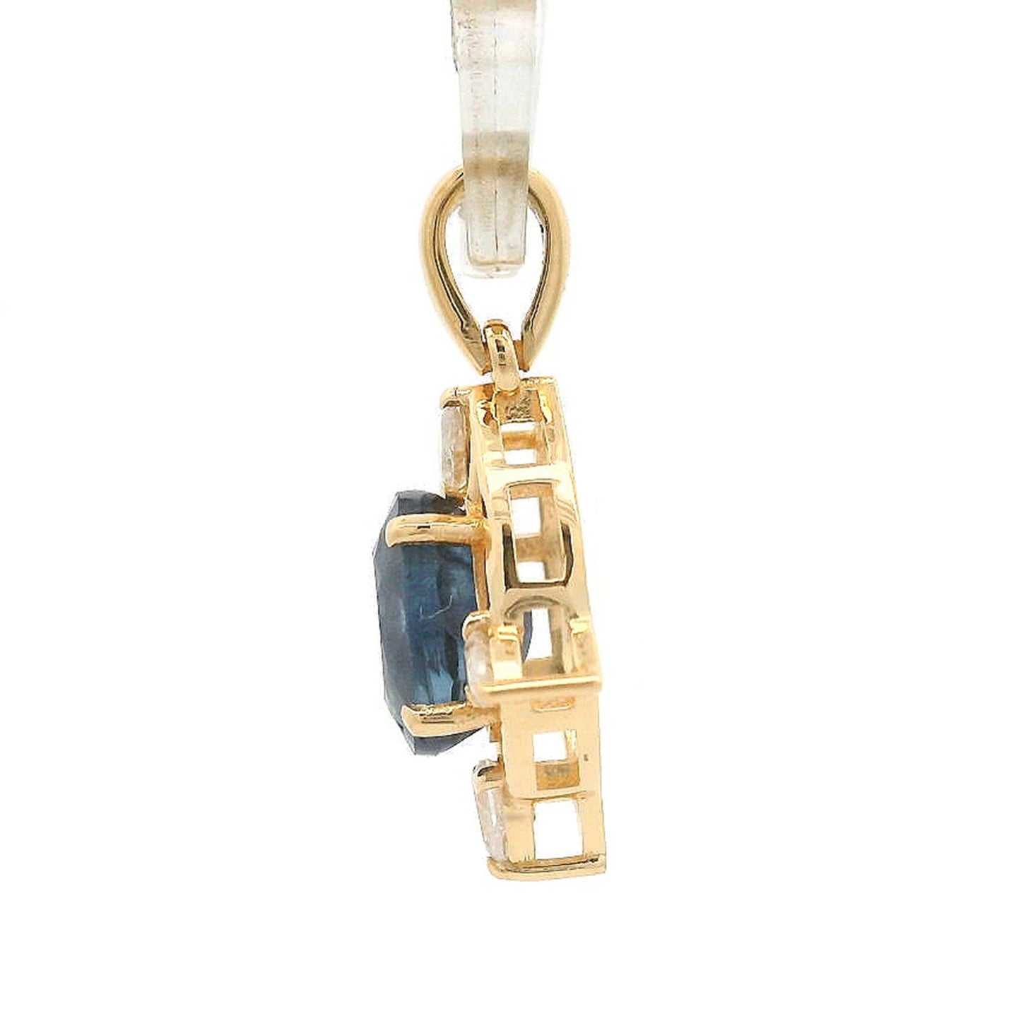 1.45 Ct Oval Sapphire 14K Gold Pendant