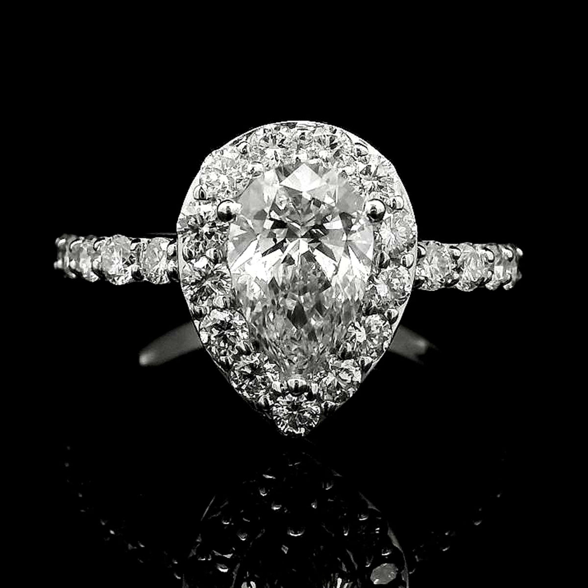 1.96 Carats Lab Grown Diamond 14K Gold Ring
