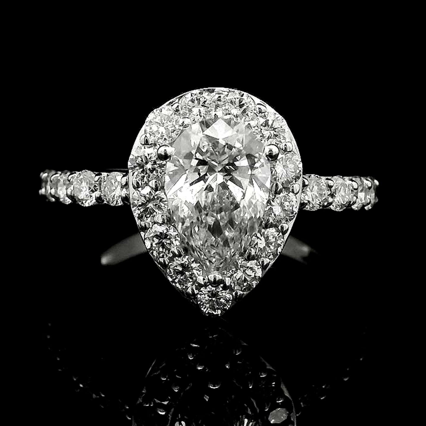 1.96 Carats Lab Grown Diamond 14K Gold Ring