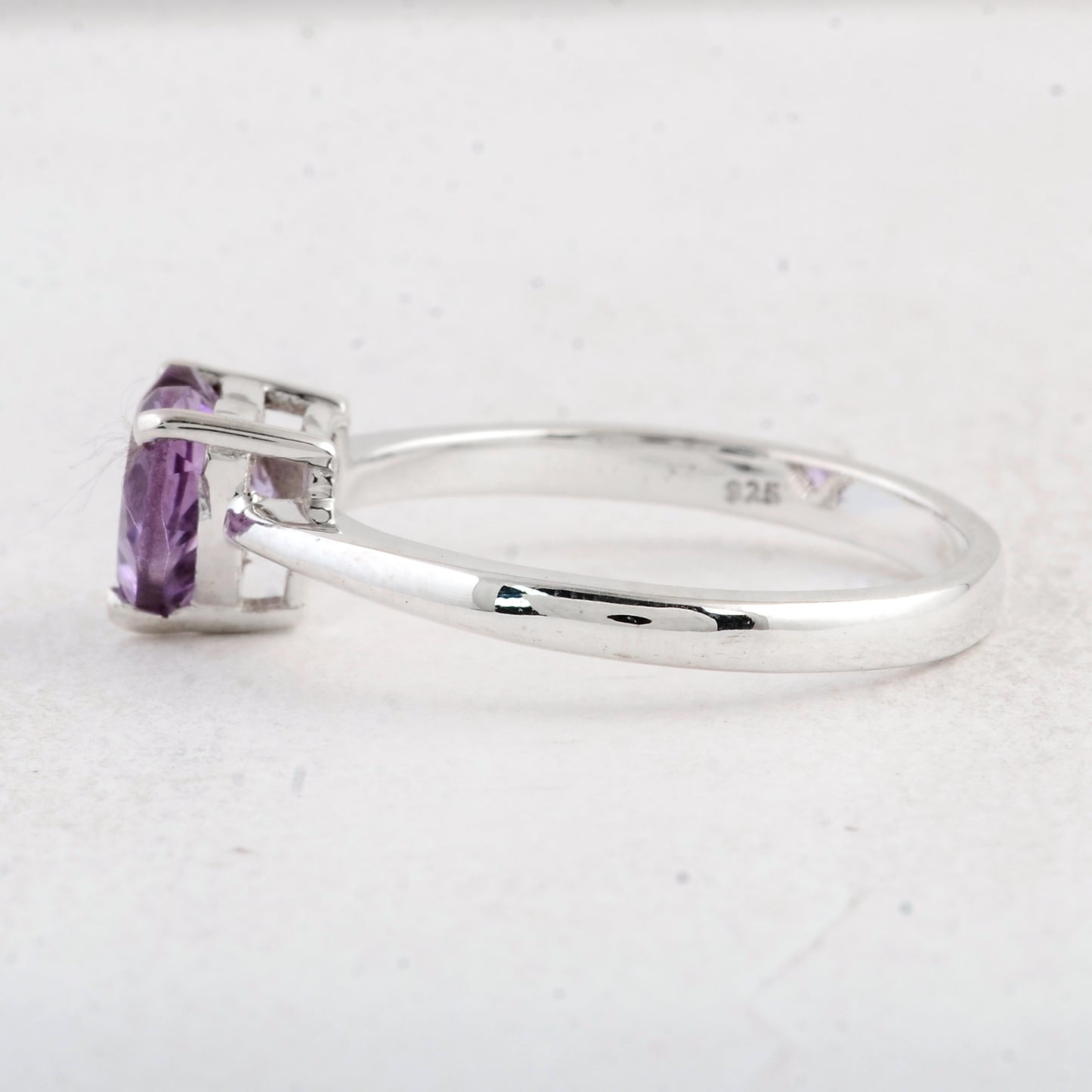 1.17 Ct Heart Amethyst 925 Sterling Silver Ring
