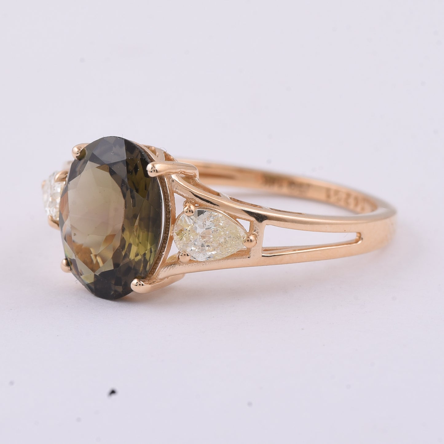 2.39 Ct Oval Natural Tourmaline 14K Gold Ring