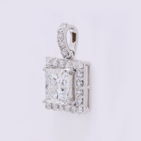 2.45 Carats Lab Grown Diamond 14K Gold Pendant