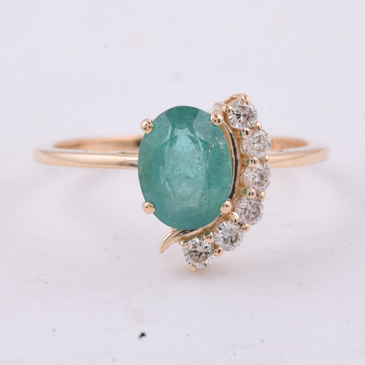 1.54 Ct Oval Natural Emerald 14K Gold Ring