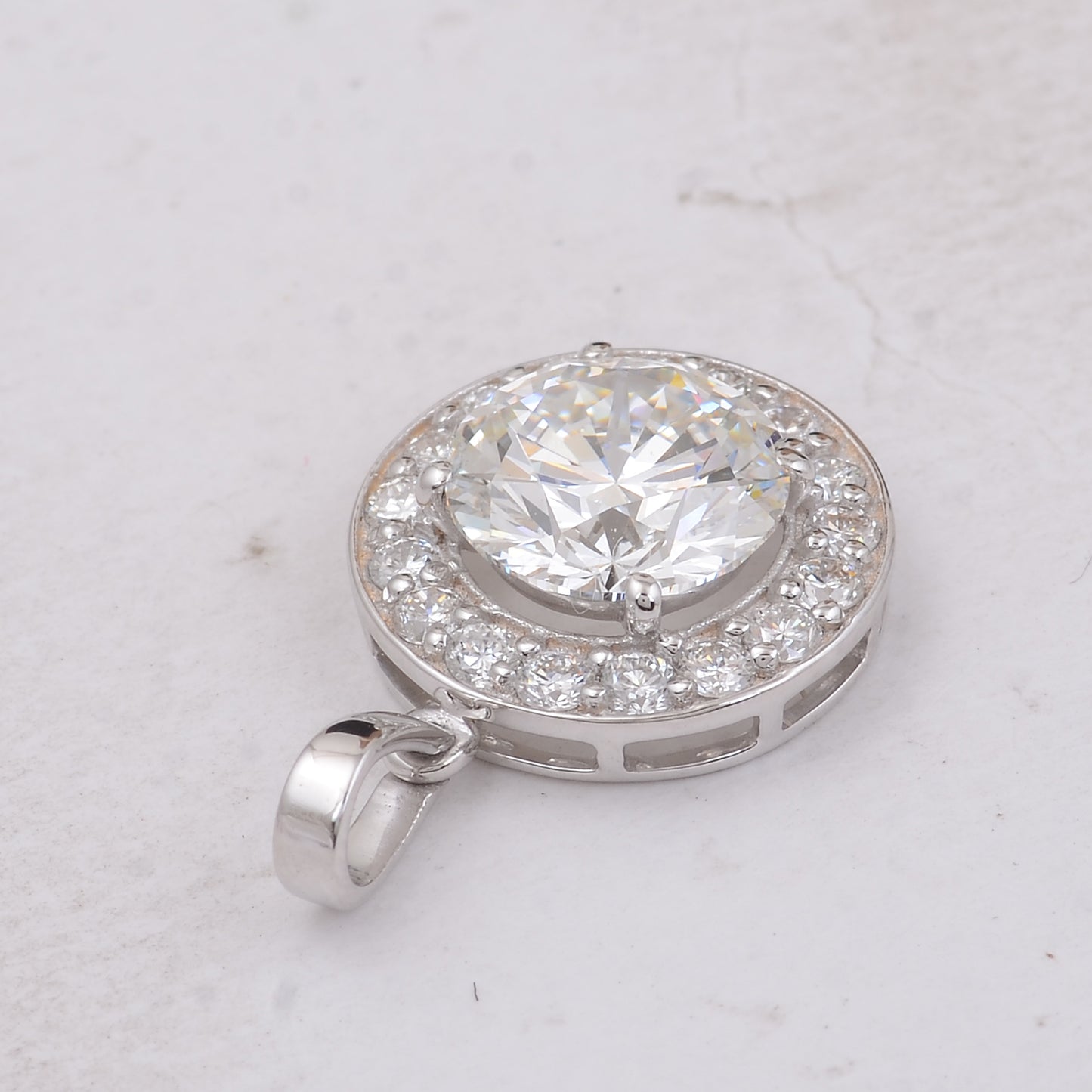 2.42 Carats Lab Grown Diamond 14K Gold Pendant