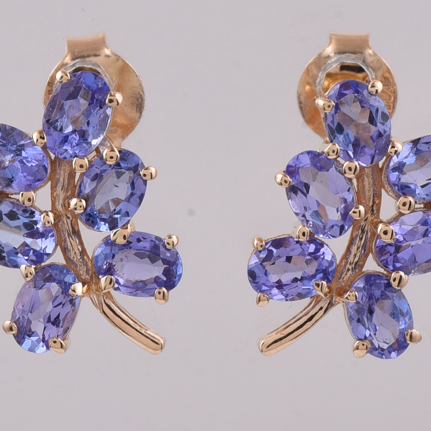 1.70 Ct Oval Natural Tanzanite 14K Gold Earrings