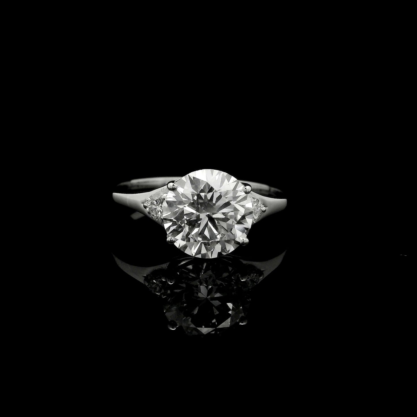 2.24 Carats Lab Grown Diamond 14K Gold Ring