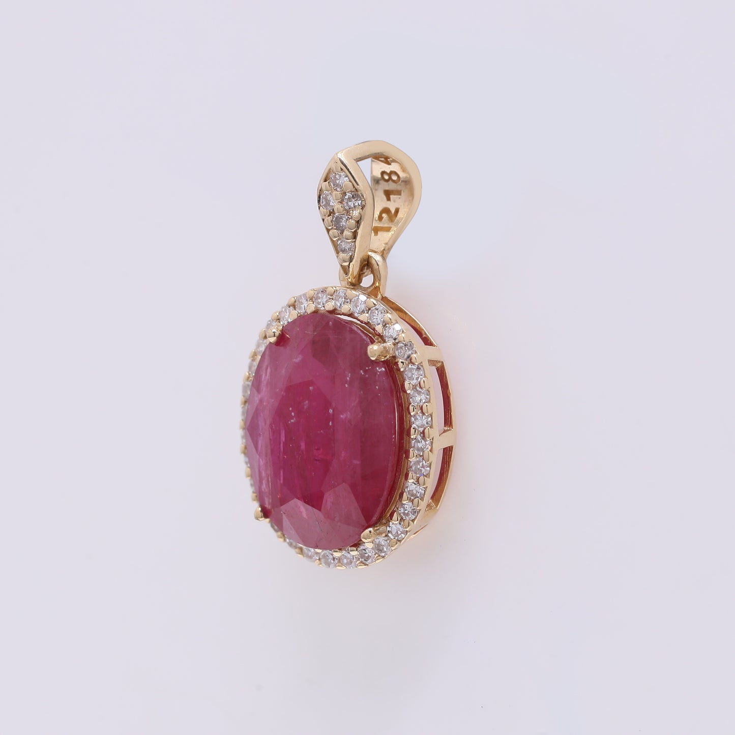 2.96 Ct Oval Mixed Cut Natural Ruby 14K Gold Pendant