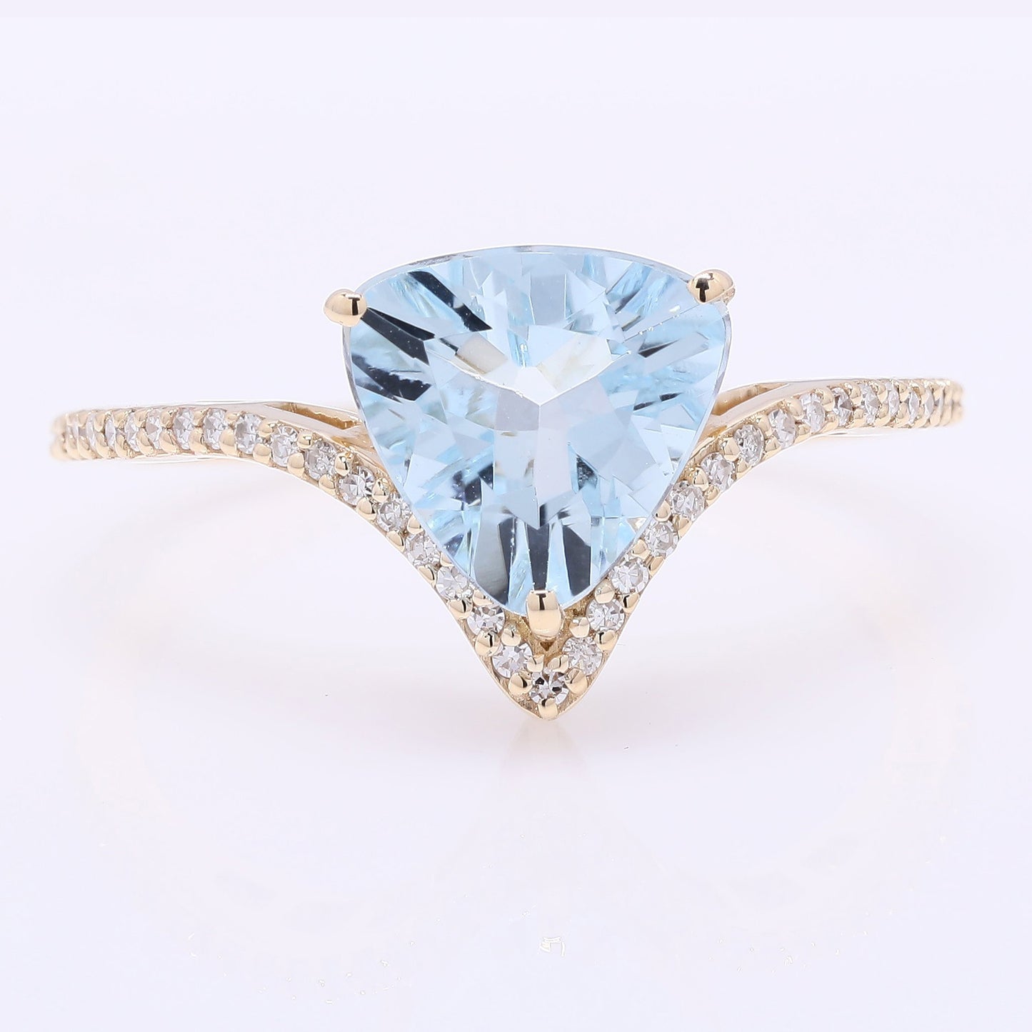 1.74 Ct Triangle Mixed Cut Natural Aquamarine 14K Gold Ring