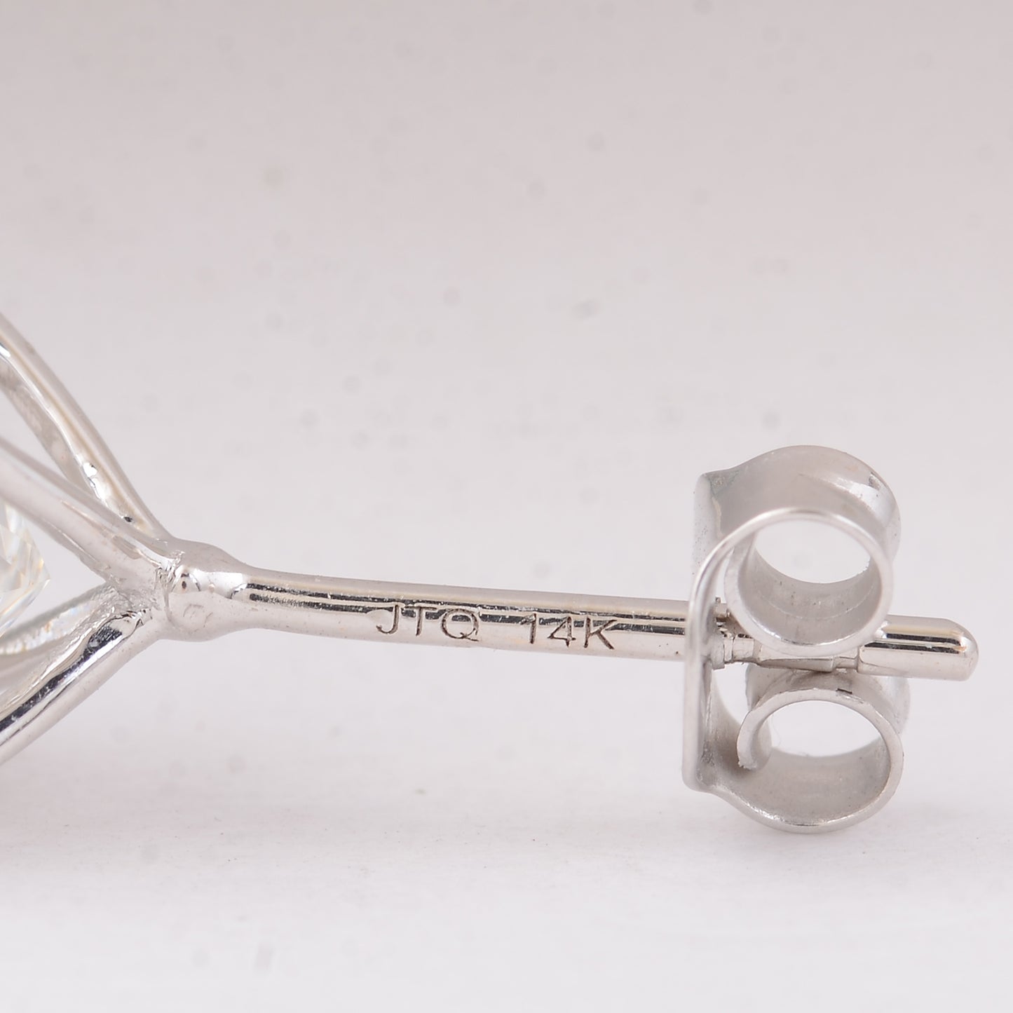 4.09 Carats Lab Grown Diamond 14K Gold Earrings