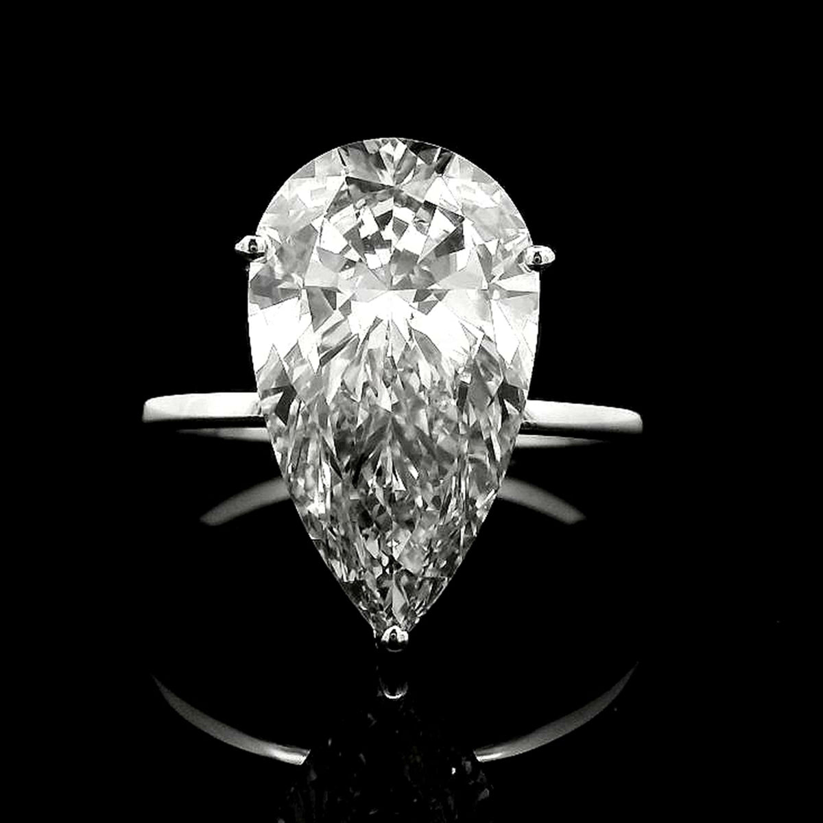 4.61 Carats Lab Grown Diamond 14K Gold Ring