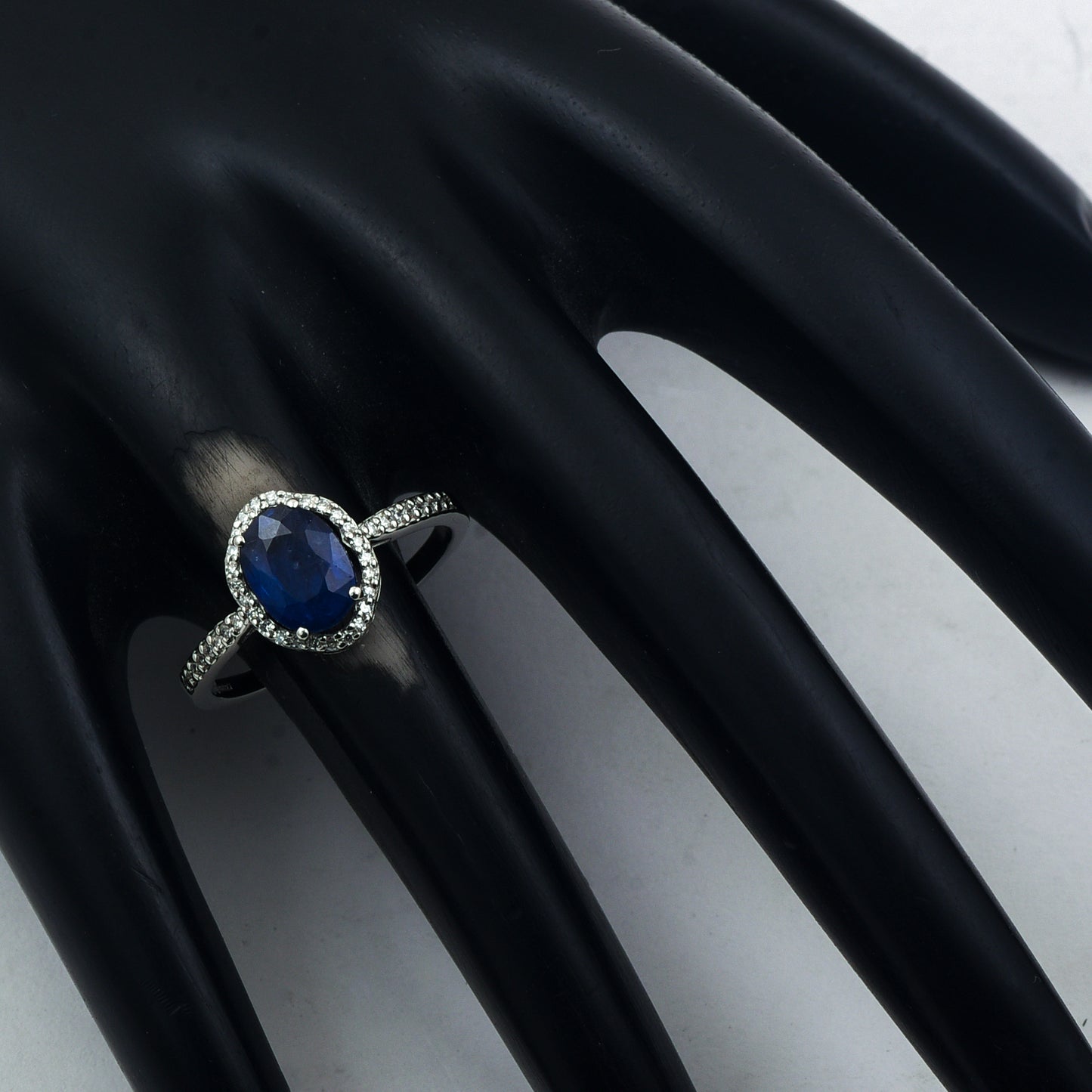 1.66 Ct Oval Mixed Cut Natural Sapphire 950 Platinum Ring