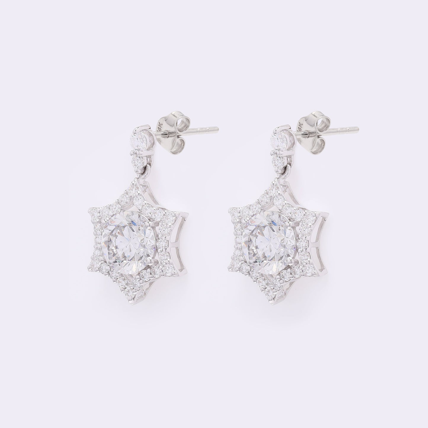 3.87 Carats Lab Grown Diamond 14K Gold Earrings