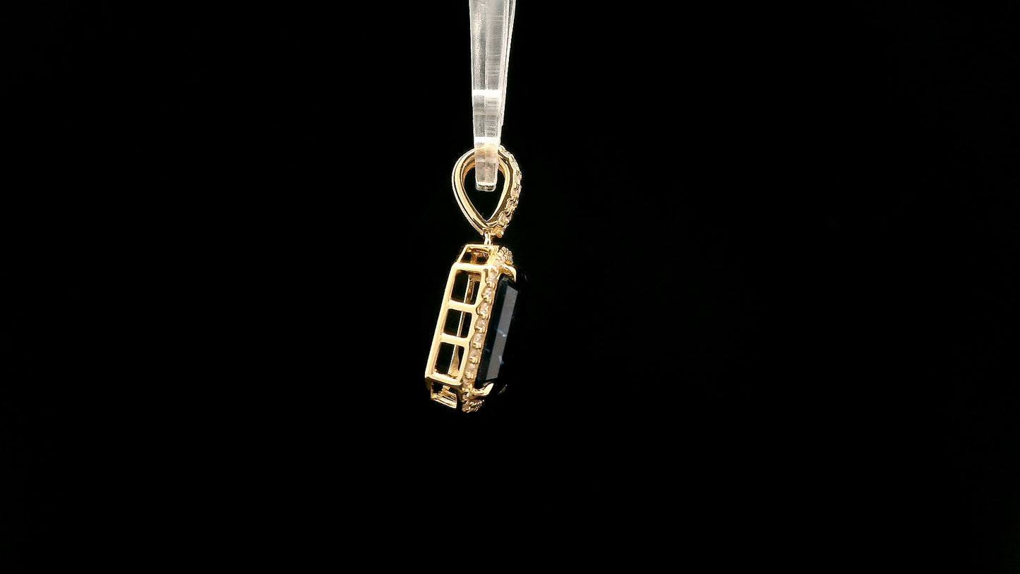 3.86 Ct Octagon Natural Sapphire 14K Gold Pendant