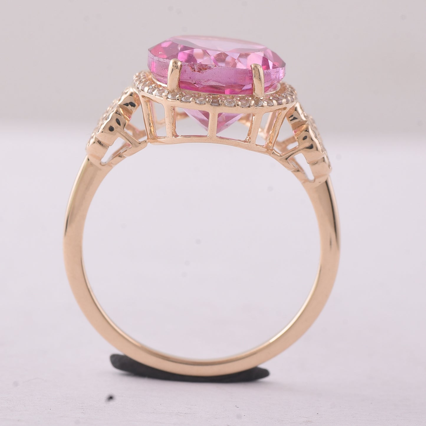 5.73 Ct Oval Pink Topaz 9K Gold Ring