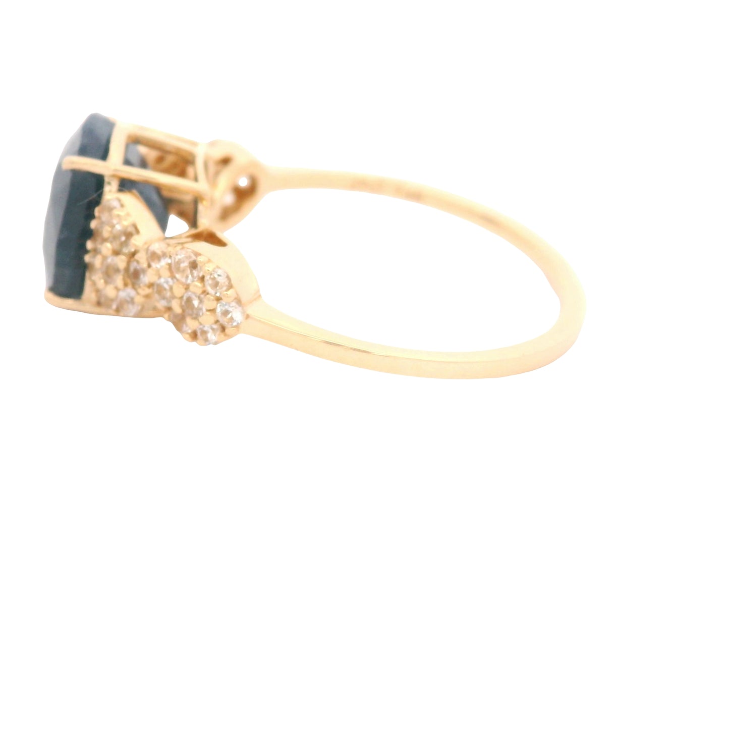 4.05 Ct Oval Sapphire 14K Gold Ring