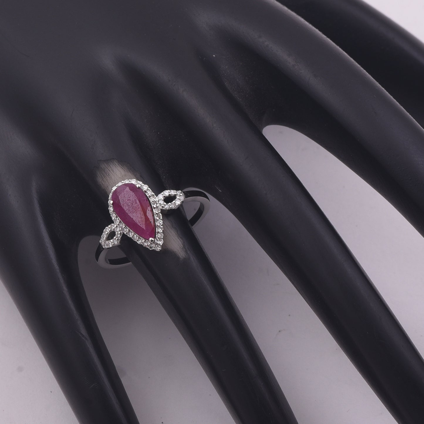 1.35 Ct Pear Mixed Cut Natural Ruby 950 Platinum Ring