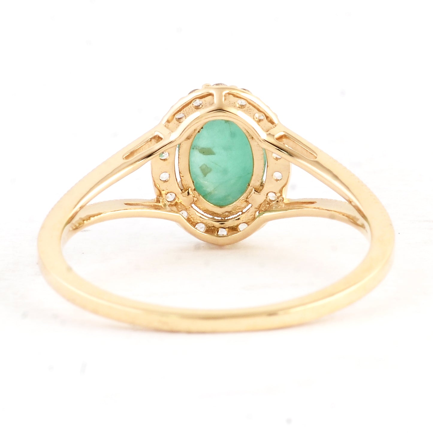 1.02 Ct Oval Emerald 14K Gold Ring