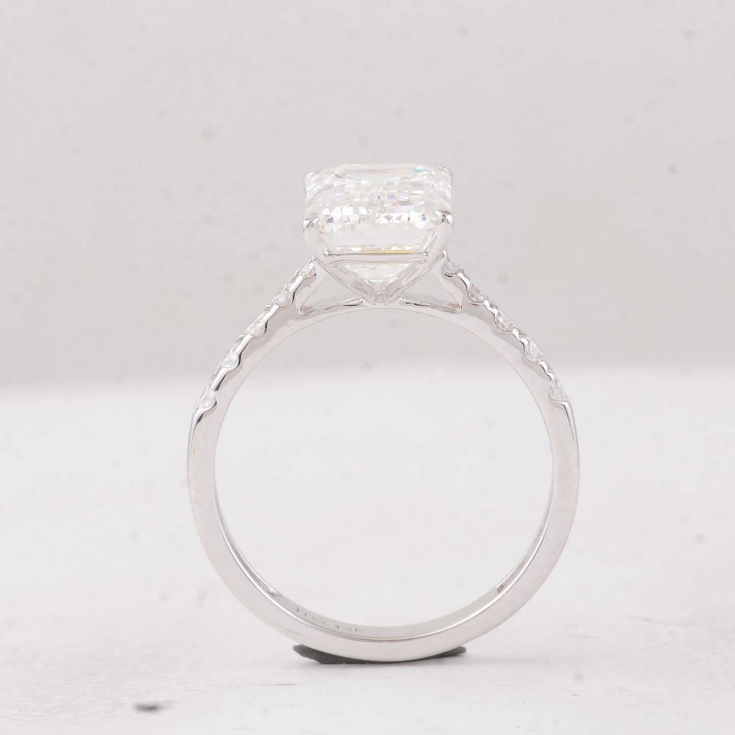 4.34 Carats Lab Grown Diamond 14K Gold Ring
