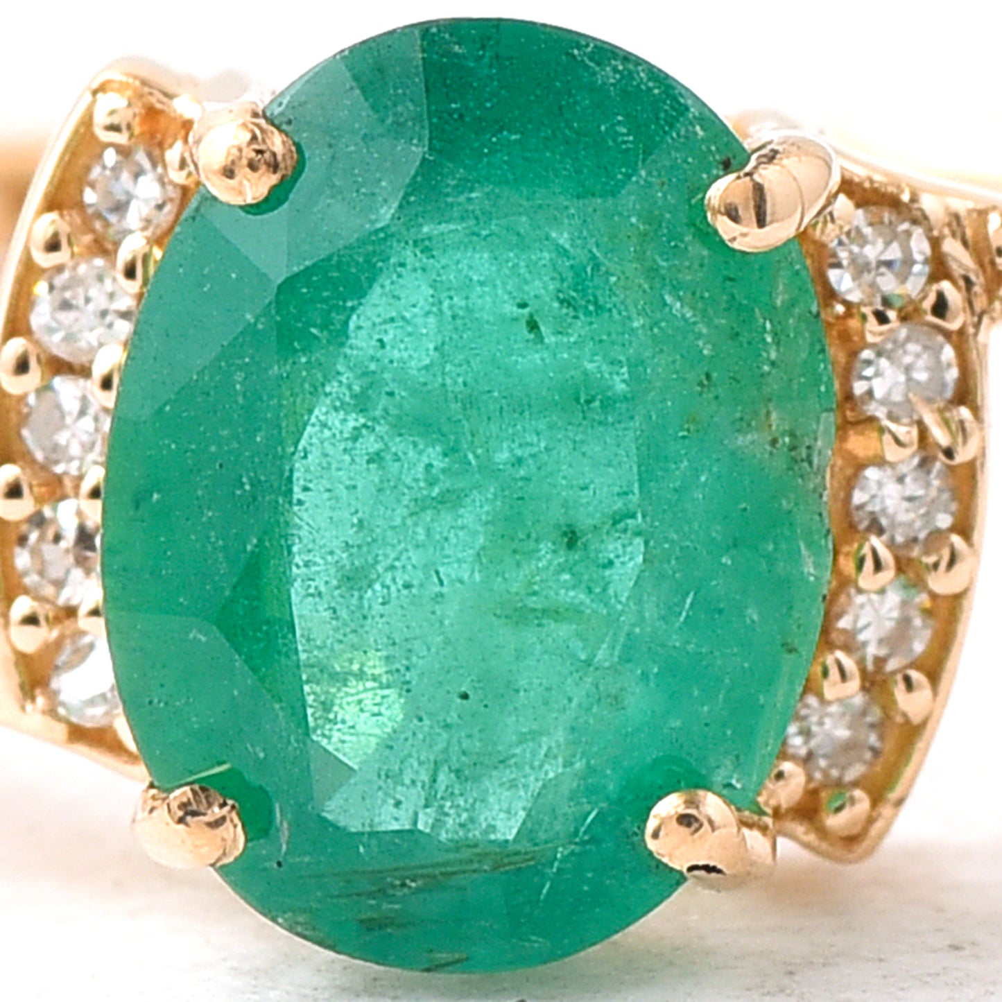 1.20 Ct Oval Emerald 14K Gold Ring