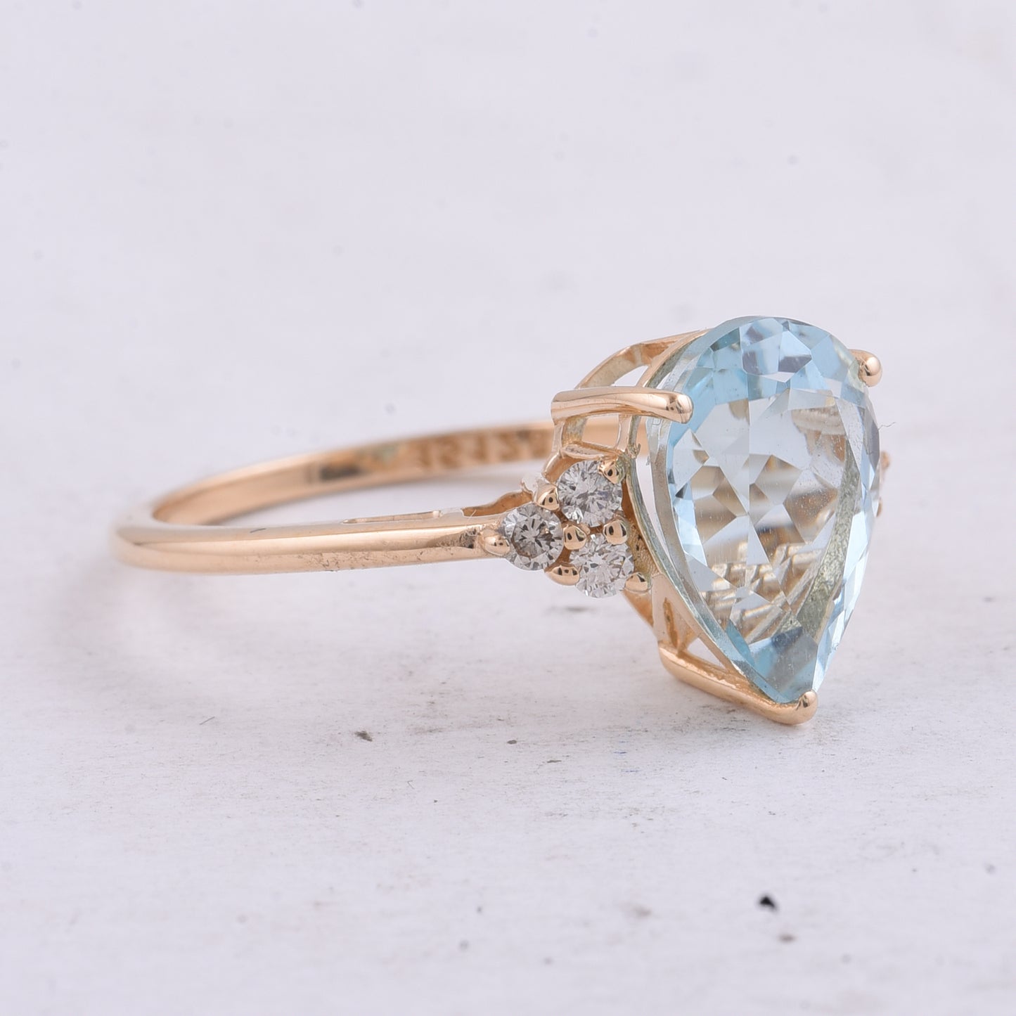 2.80 Ct Pear Natural Aquamarine 14K Gold Ring