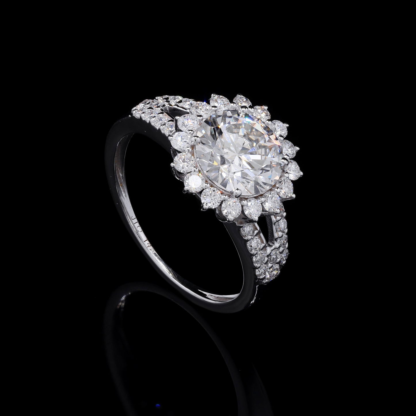 2.79 Carats Lab Grown Diamond 14K Gold Ring