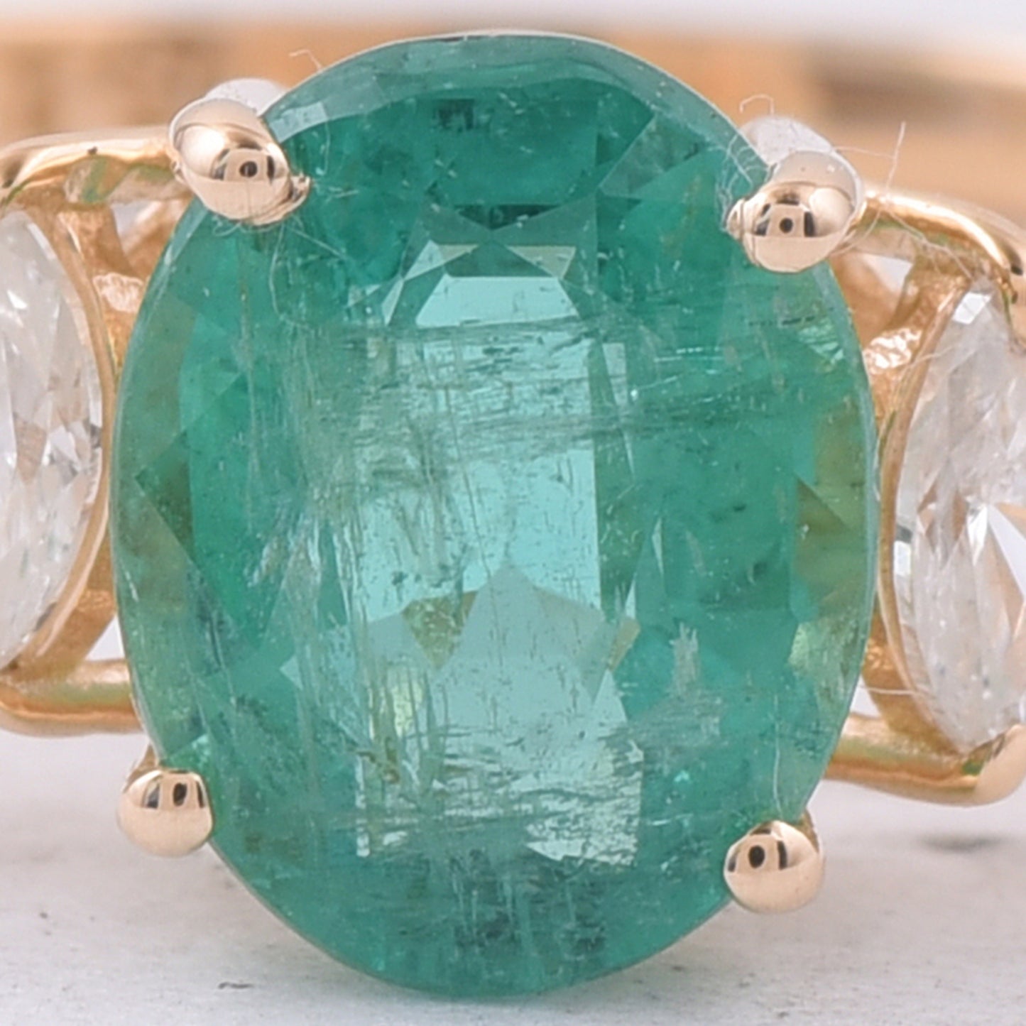 1.15 Ct Oval Natural Emerald 14K Gold Ring