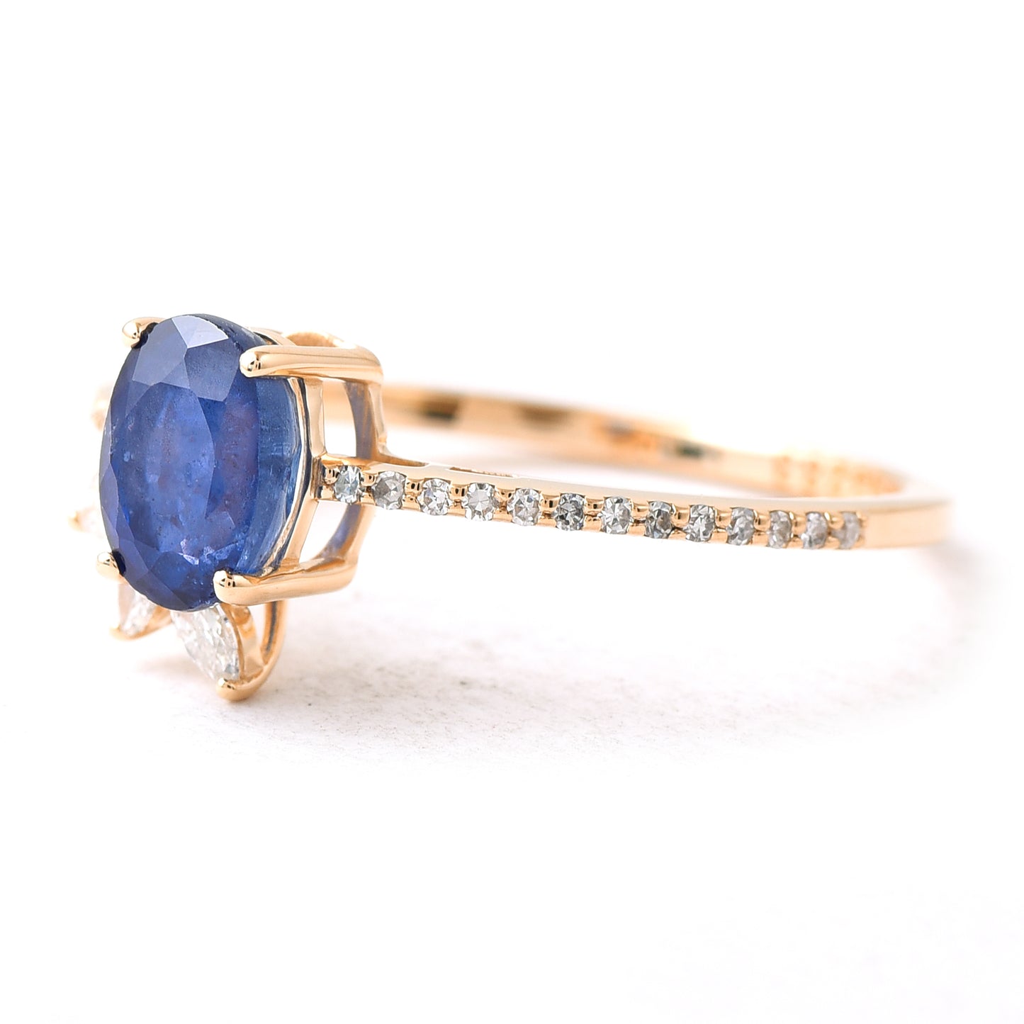 1.53 Ct Oval Sapphire 14K Gold Ring