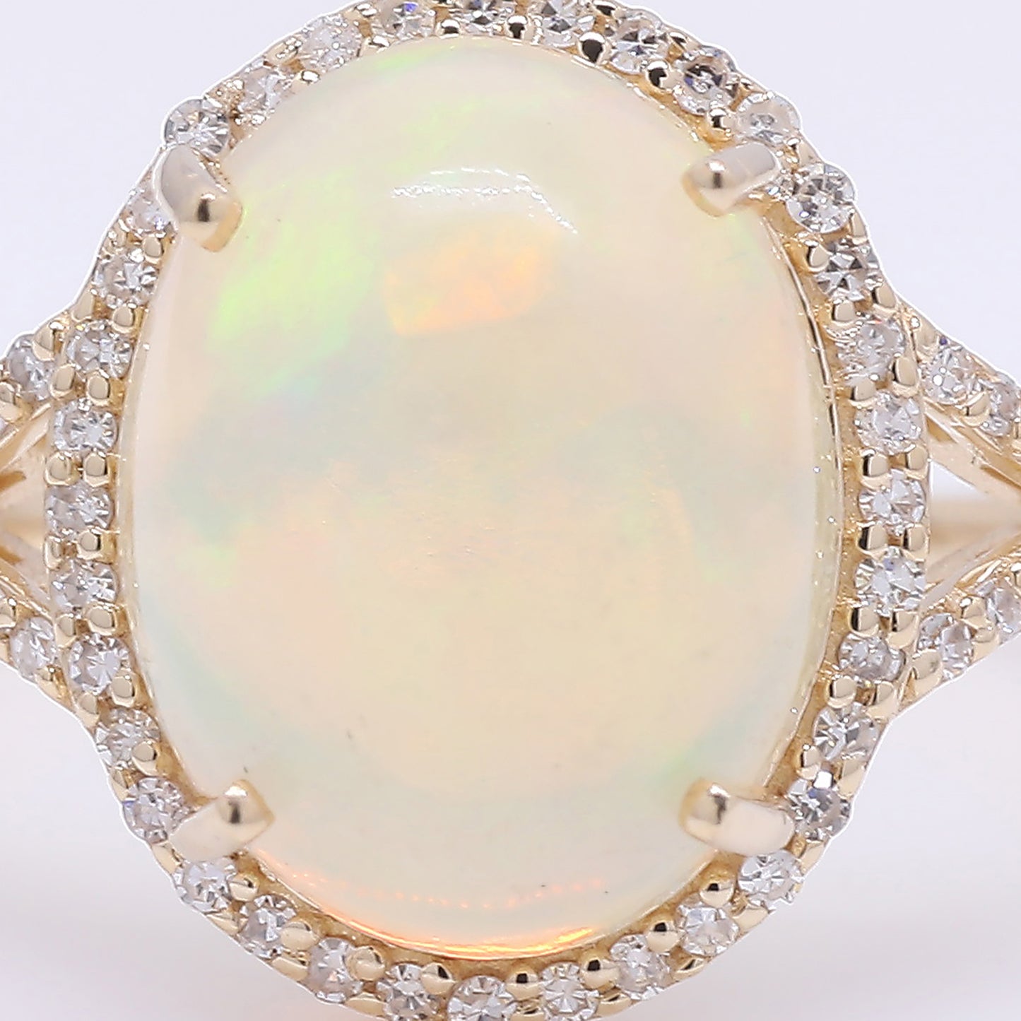 4.19 Ct Oval Cabochon Cut Natural Opal 14K Gold Ring