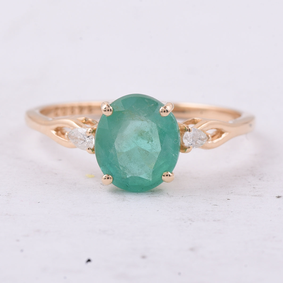 1.58 Ct Oval Natural Emerald 14K Gold Ring