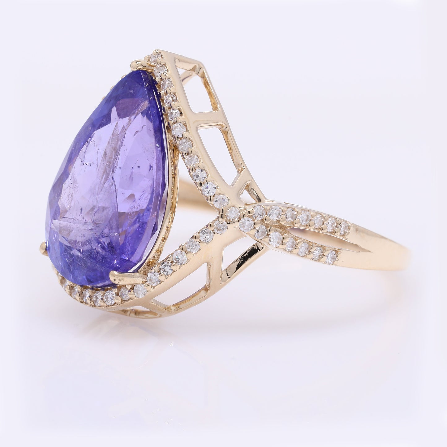 5.26 Ct Pear Mixed Cut Natural Tanzanite 14K Gold Ring