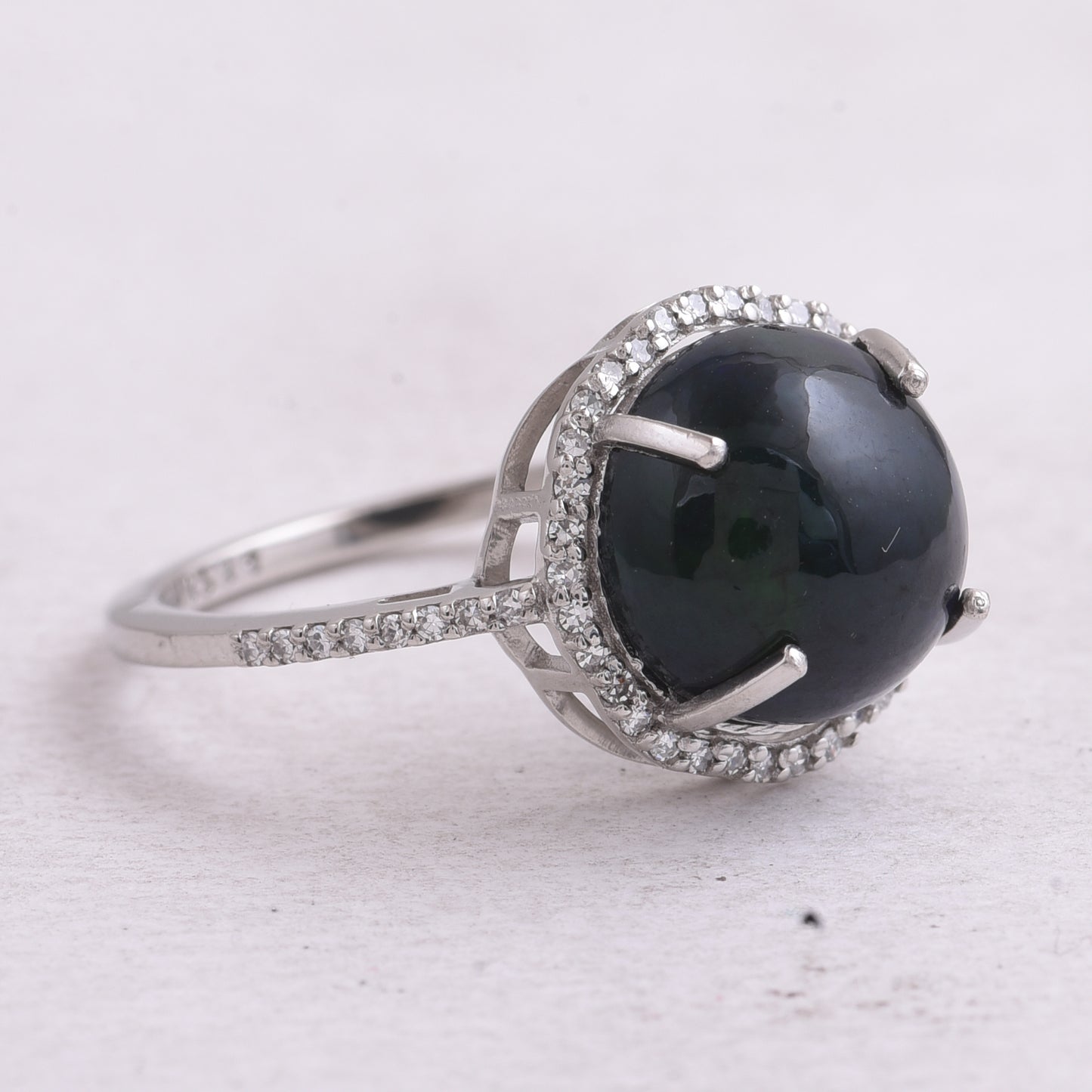 2.93 Ct Round Cabochon Cut Natural Black Opal 950 Platinum Ring