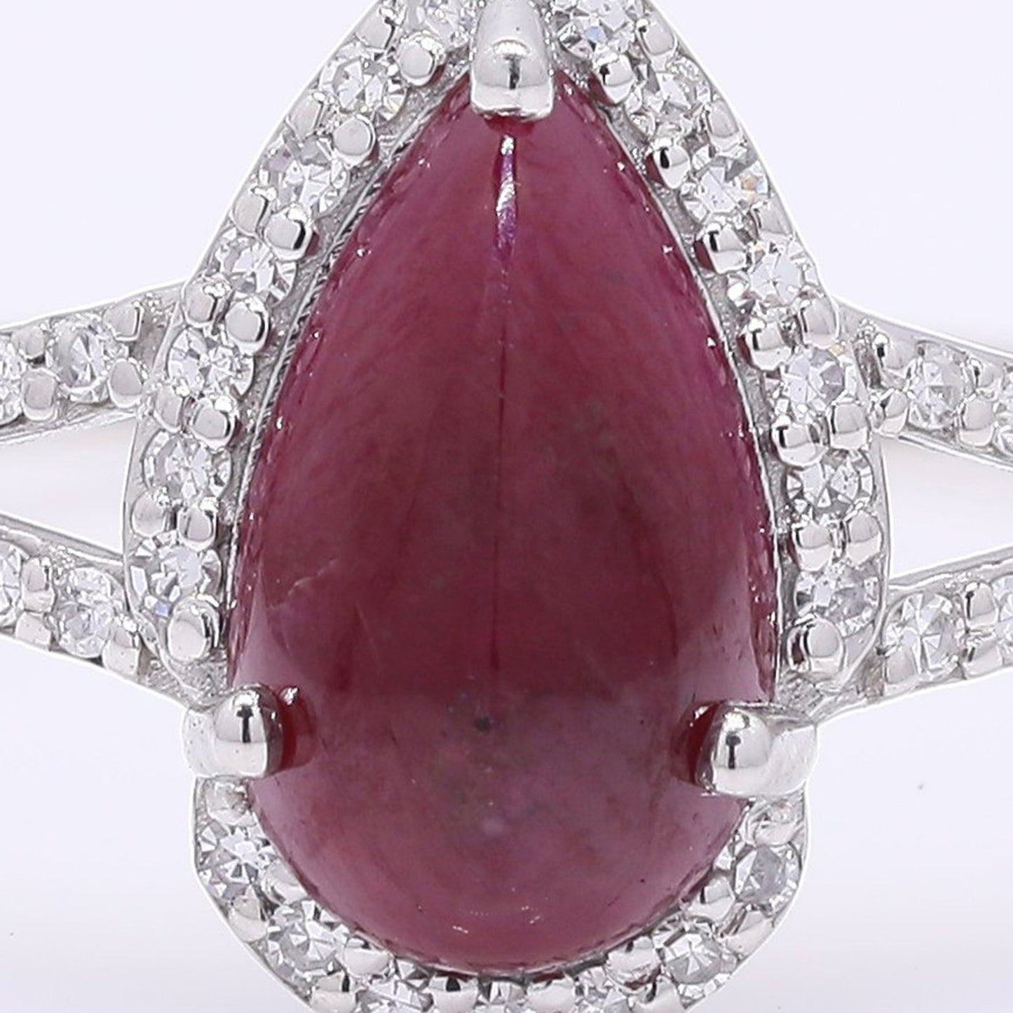 1.57 Ct Pear Cabochon Cut Natural Ruby 950 Platinum Ring