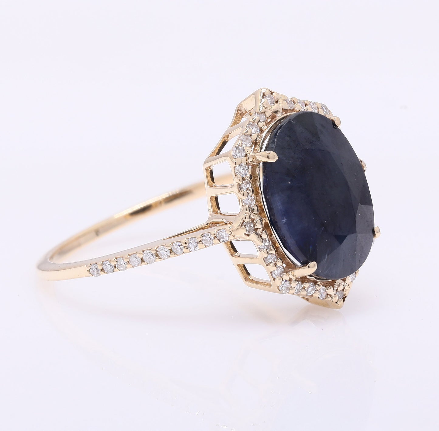 3.72 Ct Oval Mixed Cut Natural Sapphire 14K Gold Ring