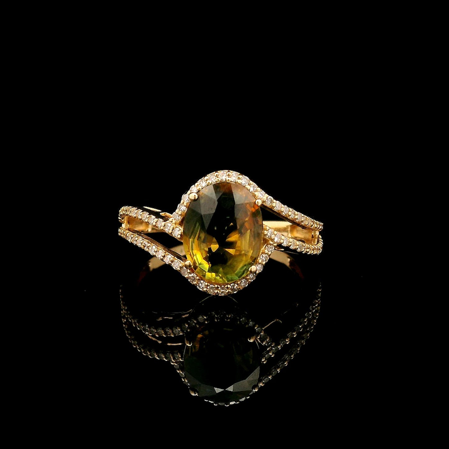 2.54 Ct Oval Mixed Cut Natural Bi-Coloured Sapphire 14K Gold Ring