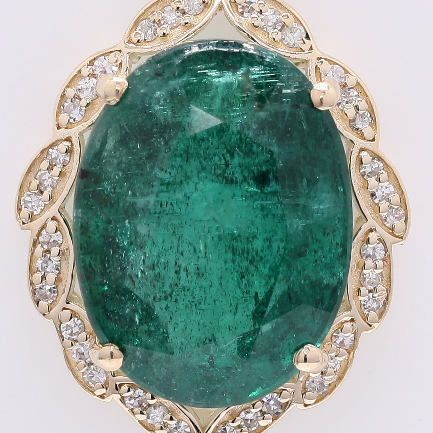 7.33 Ct Oval Mixed Cut Natural Emerald 14K Gold Pendant