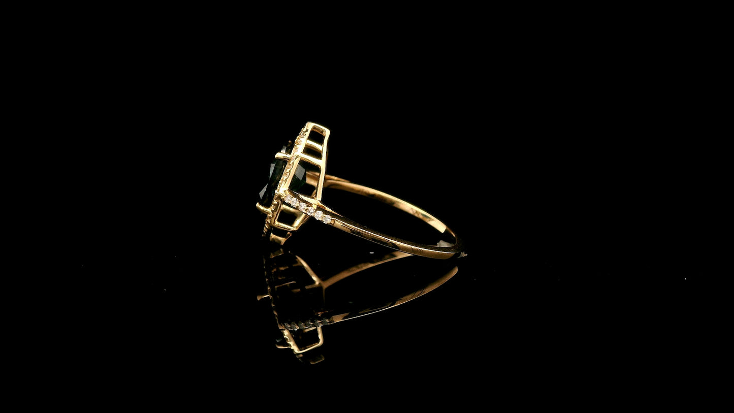 2.72 Ct Oval Natural Sapphire 14K Gold Ring
