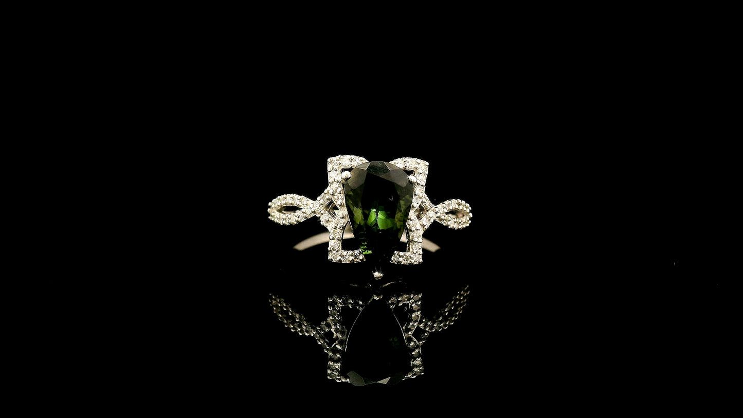 1.51 Ct Pear Mixed Cut Natural Green Tourmaline 950 Platinum Ring