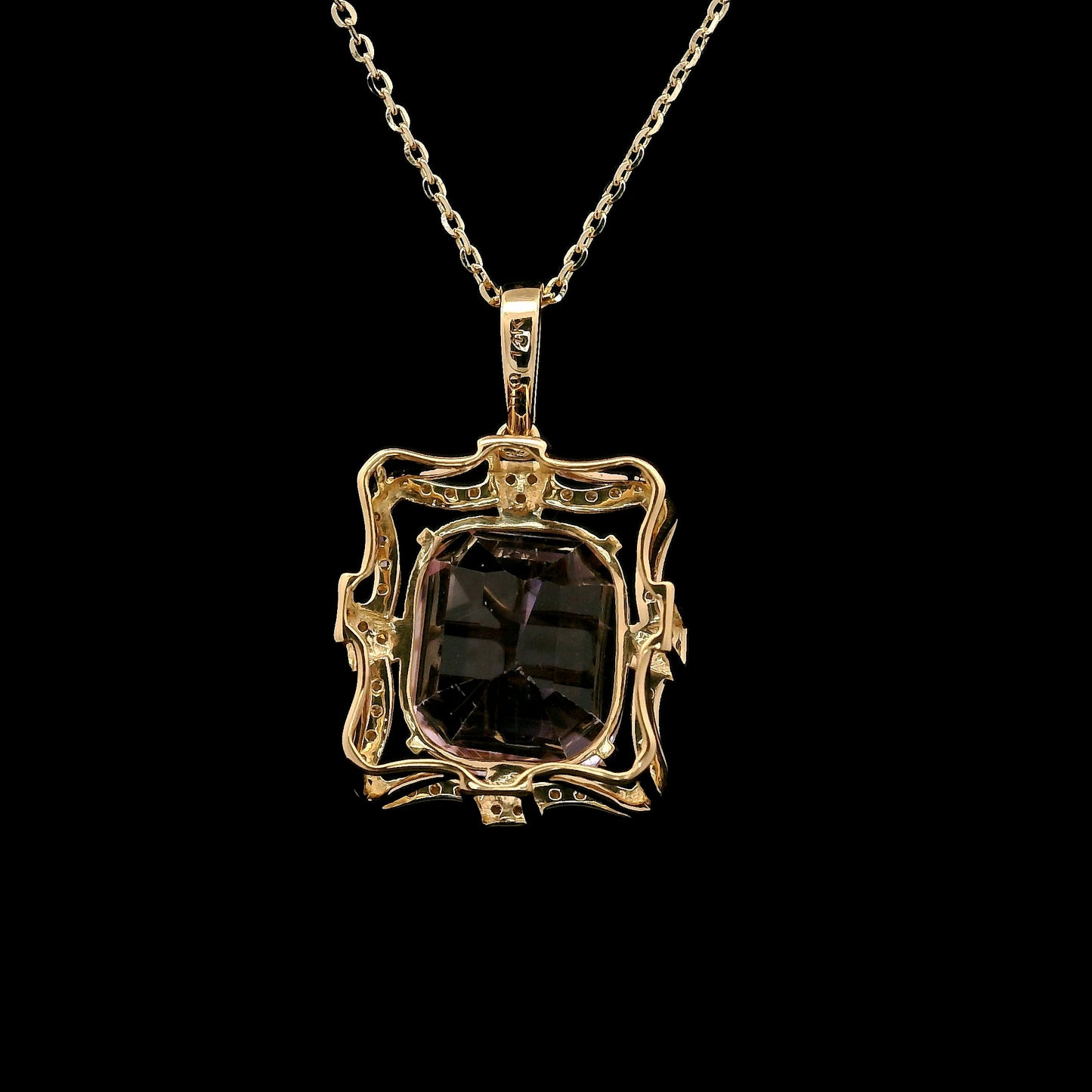7.95 Ct Cushion Kunzite 14K Gold Pendant