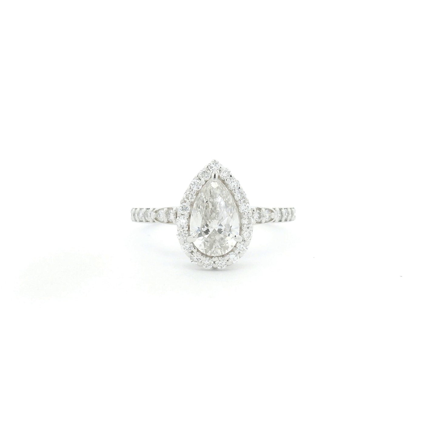 1.38 Carats Lab Grown Diamond 14K Gold Ring