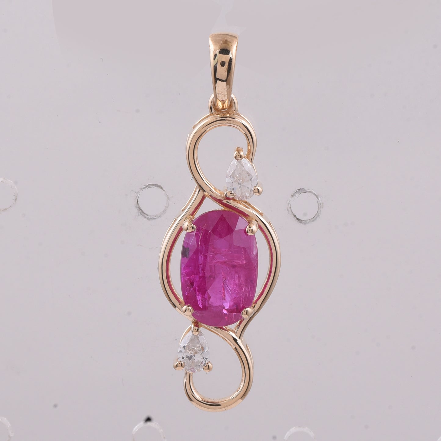 2.28 Ct Oval Natural Ruby 14K Gold Pendant