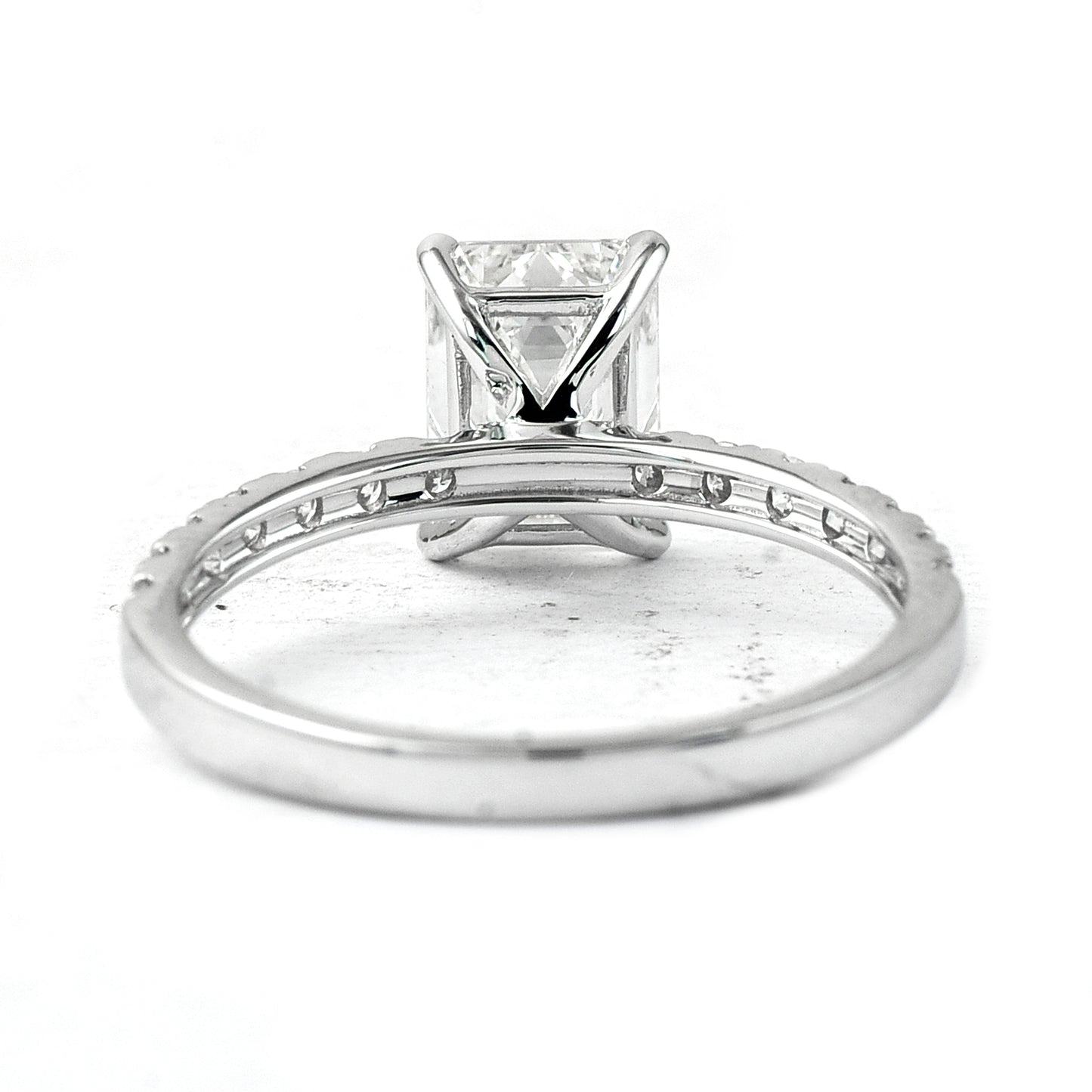 2.47 Carats Lab Grown Diamond 14K Gold Ring
