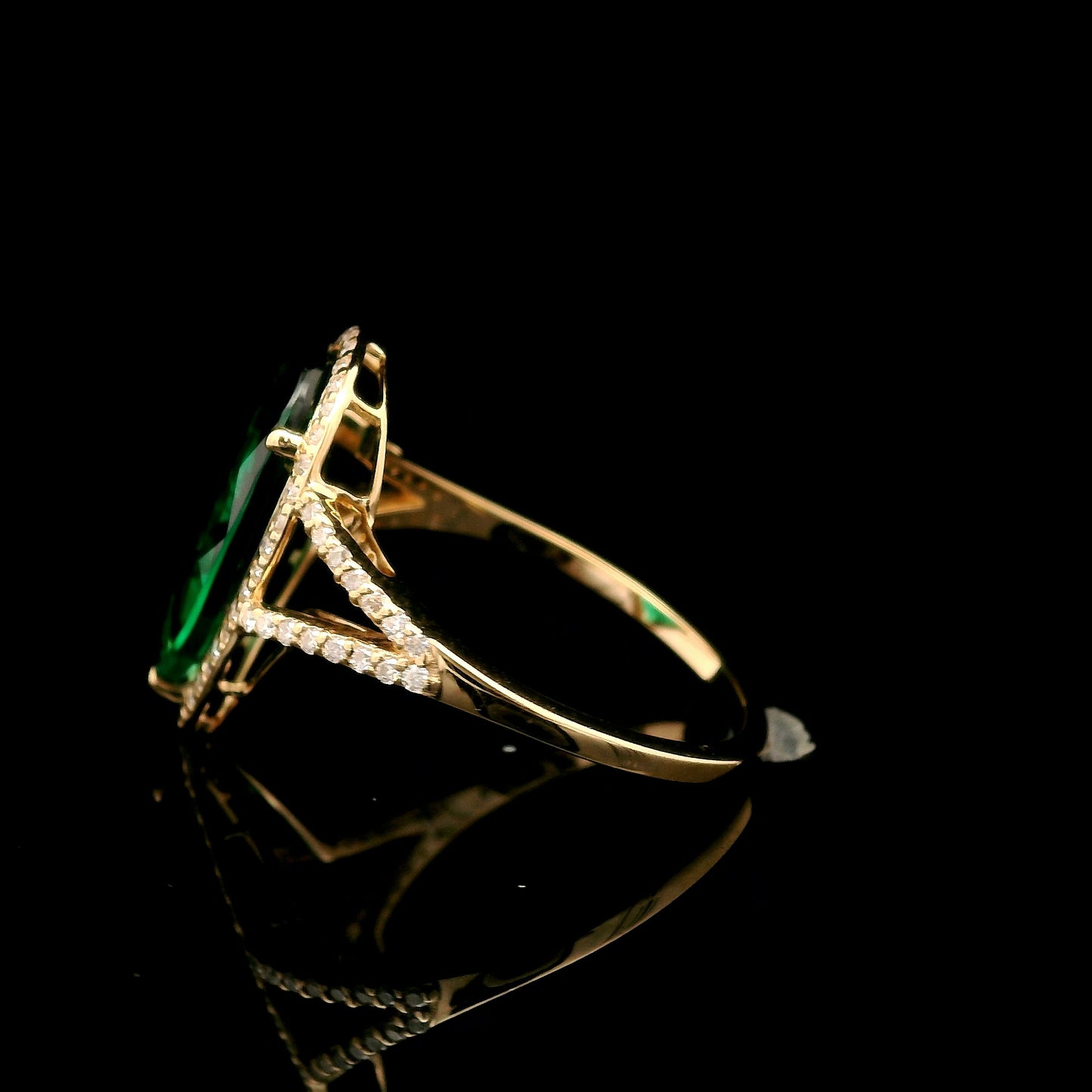 2.84 Ct Pear Mixed Cut Lab Grown Emerald 14K Gold Ring