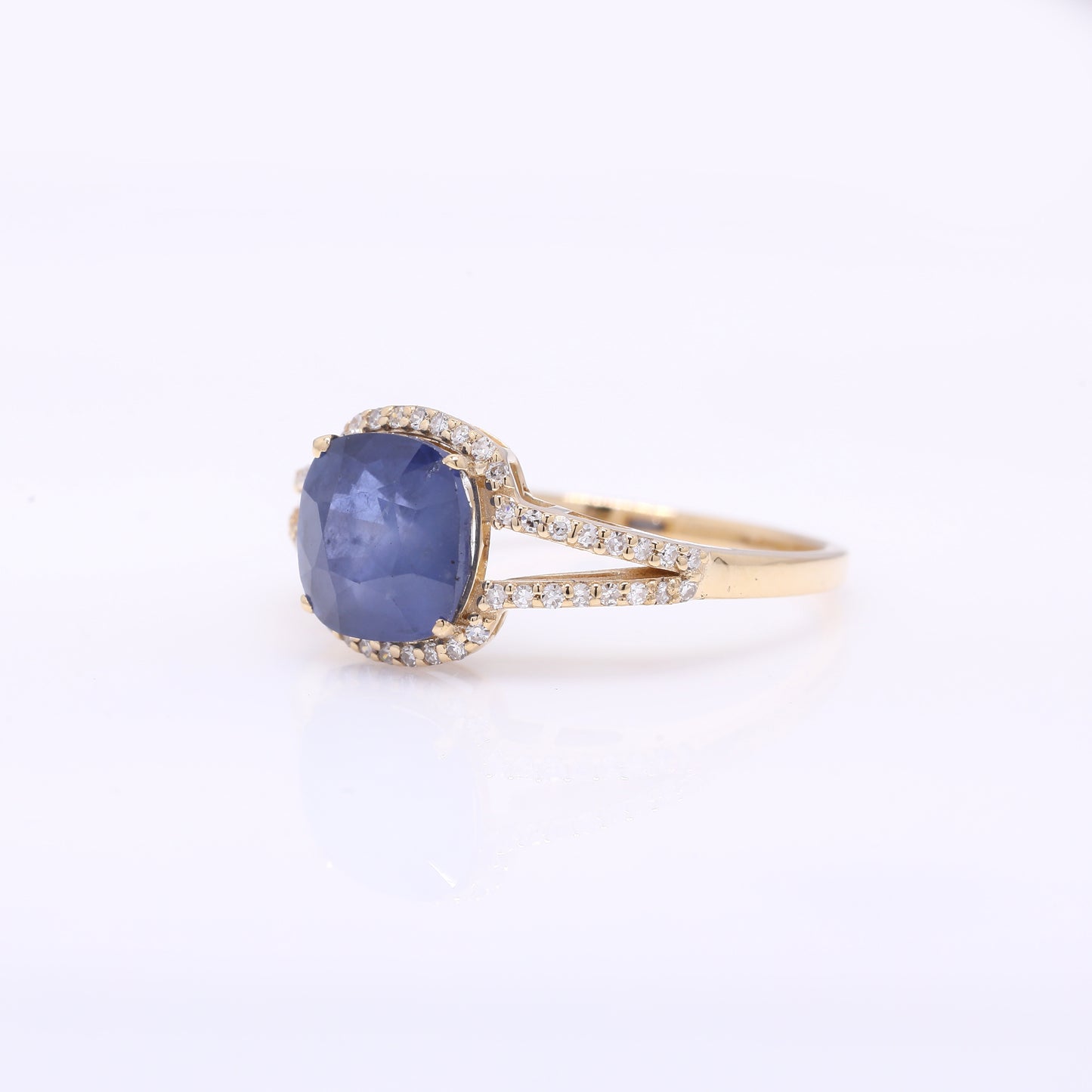 3.06 Ct Cushion Mixed Cut Natural Sapphire 14K Gold Ring
