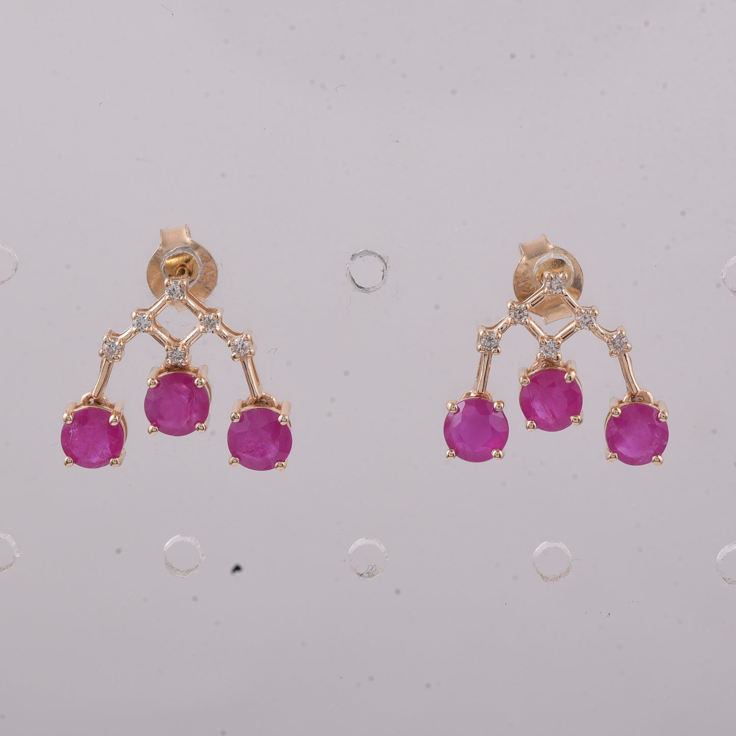1.76 Ct Round Natural Ruby 14K Gold Earrings
