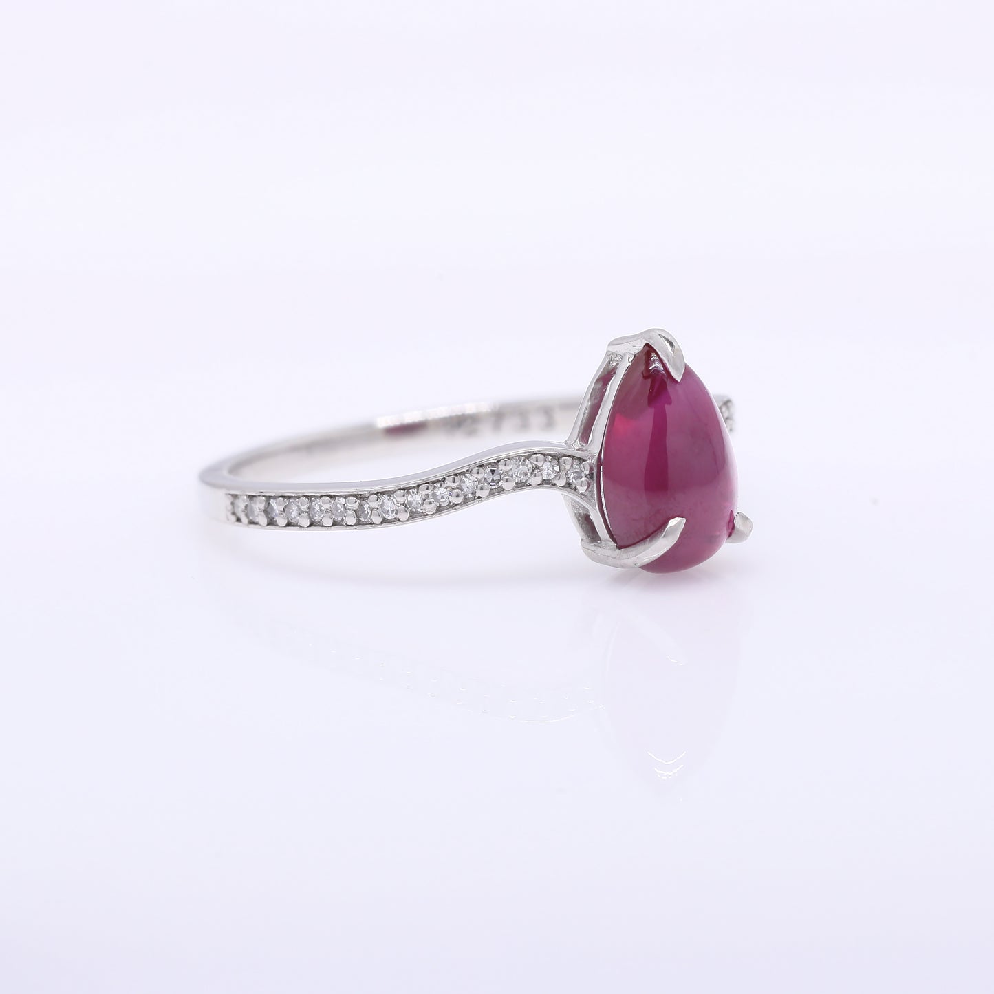 1.89 Ct Pear Cabochon Cut Natural Ruby 950 Platinum Ring