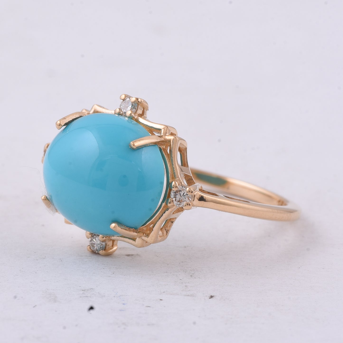 4.49 Ct Oval Cabochon Cut Natural Turquoise 14K Gold Ring